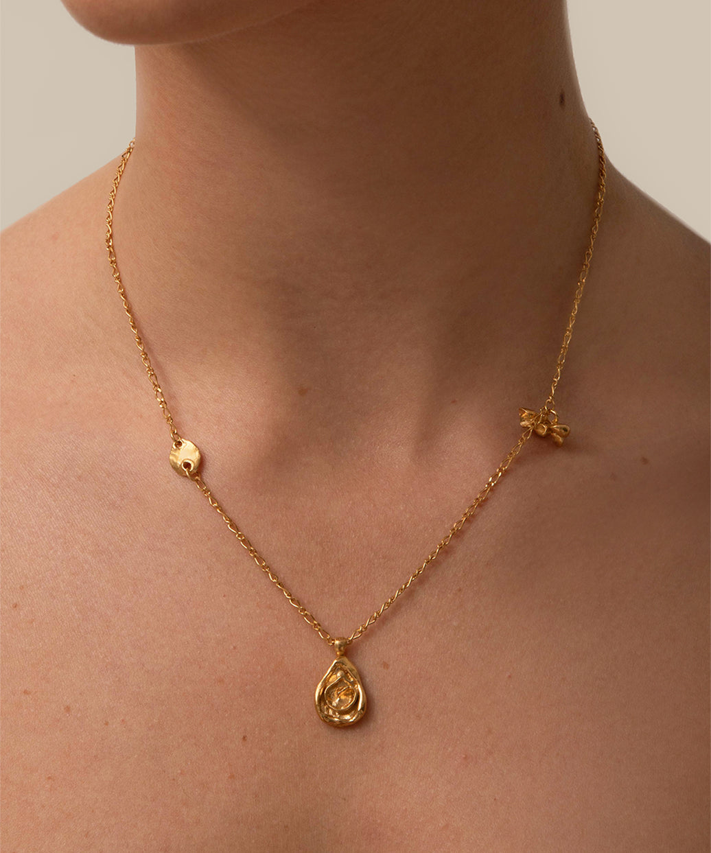 Lumen necklace